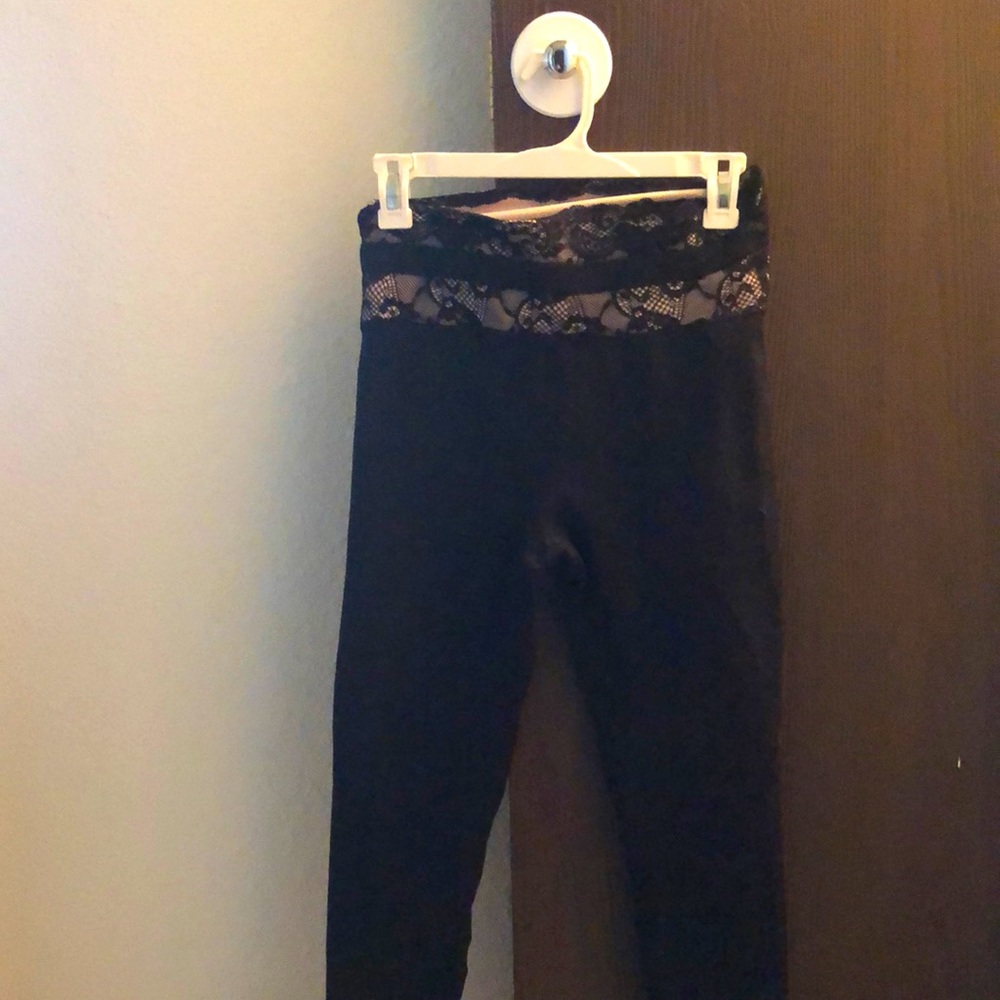 Fabletics black/tan leggings